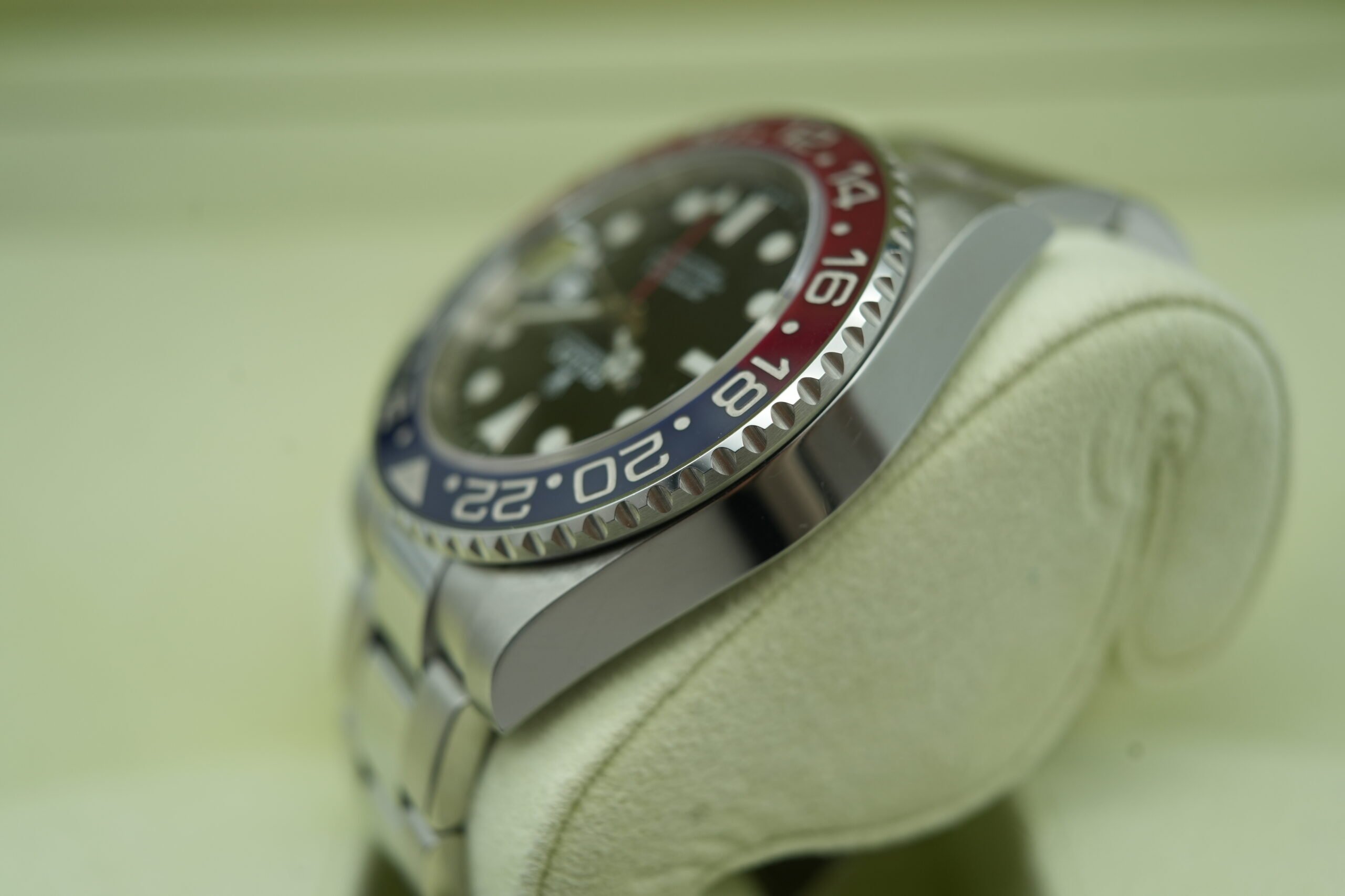 Rolex 126710BLRO GMT Master II "Pepsi" Oyster