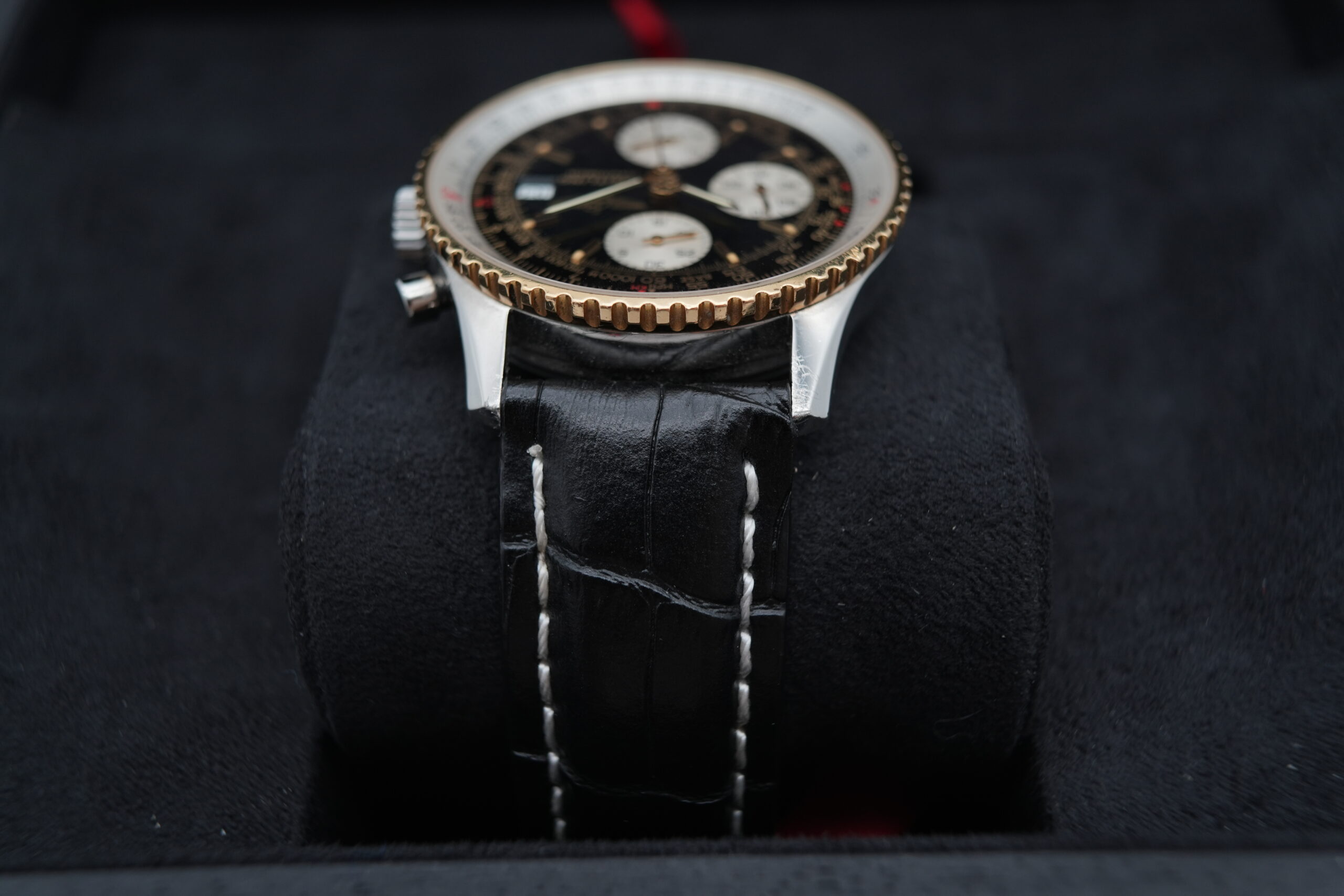 Breitling D13022 Navitimer