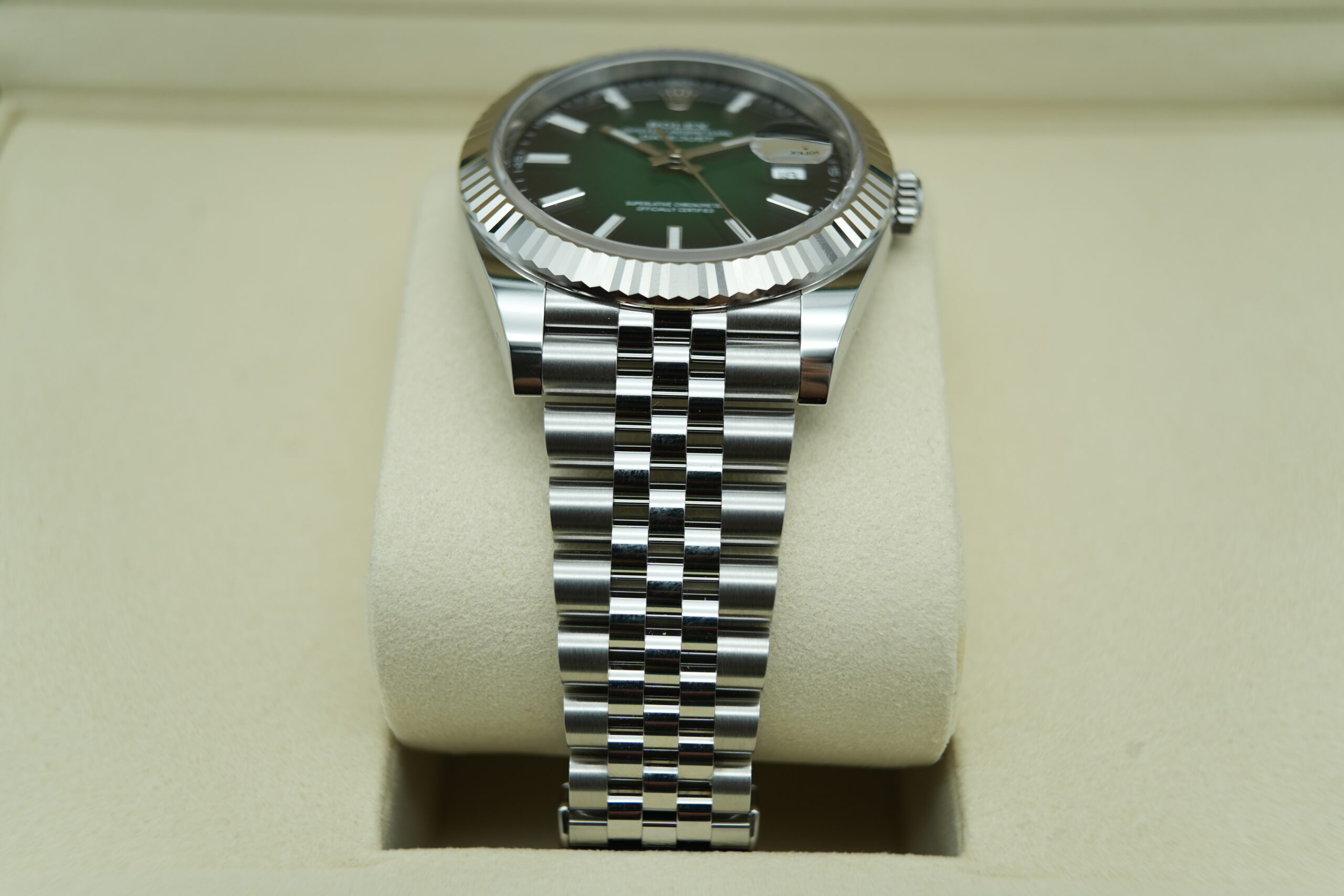 Rolex 126334 Datejust 41 Green Ombre Dial
