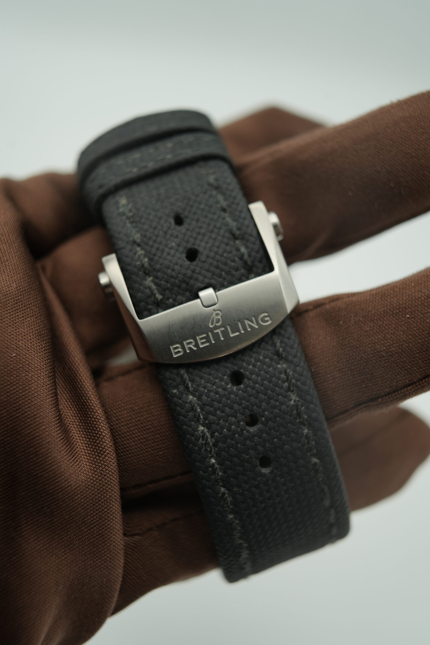 Breitling SB0445 Super Avi B04  Chronograph GMT Mosquito Night Fighter