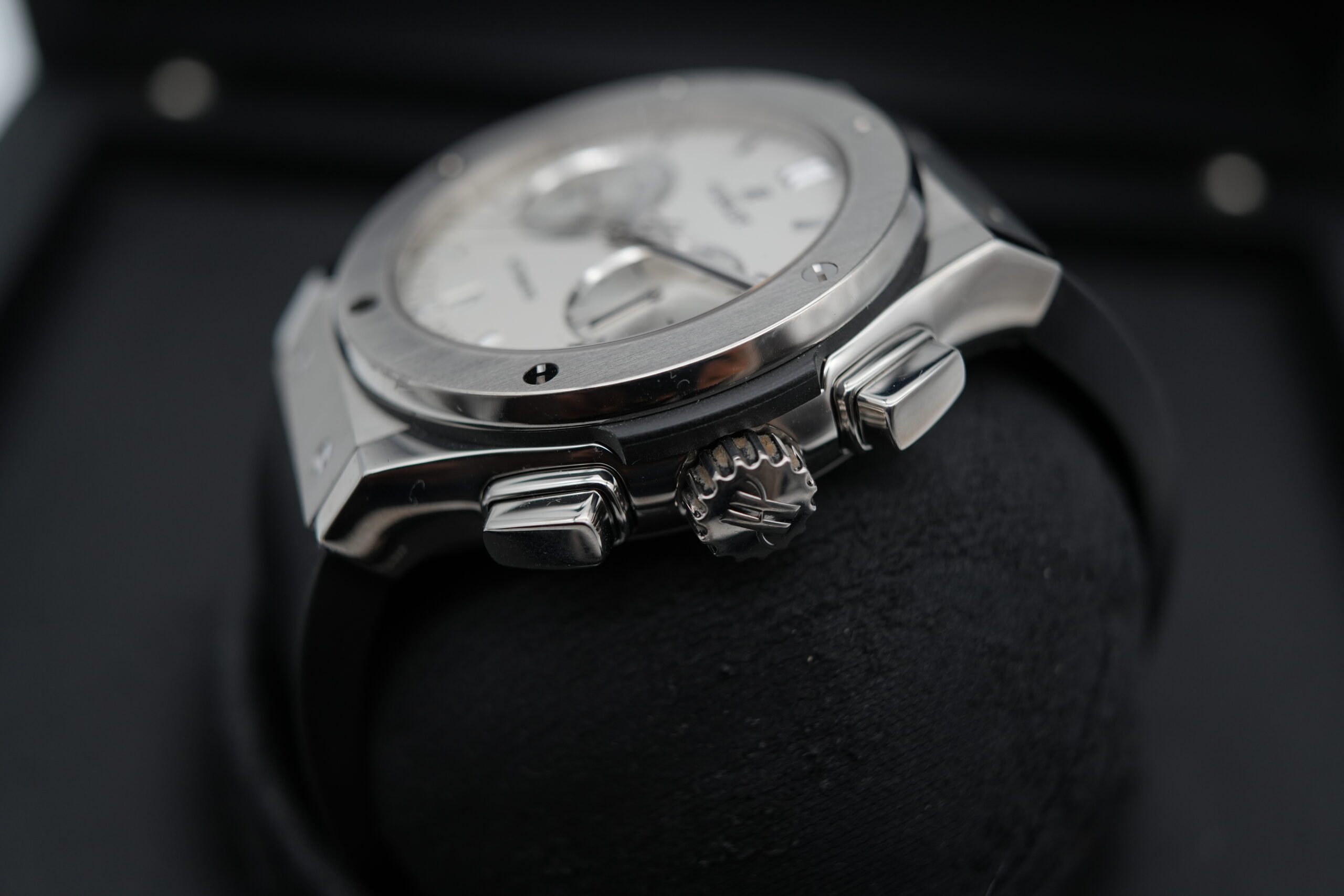 Hublot 521.NX.2611.RX Classic Fusion Opaline Chronograph