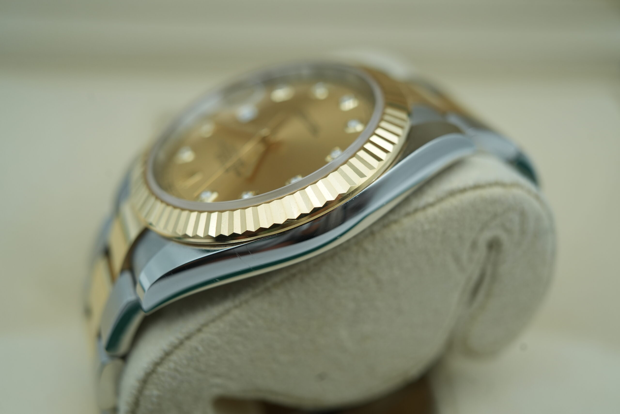 Rolex 126333 Datejust 41 Champagne Diamond Dial on Oyster