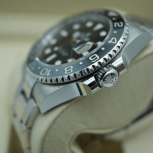 Rolex 126710GRNR GMT Master II “Bruce Wayne” view 4