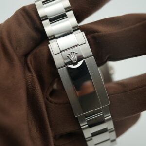 Rolex 126710GRNR GMT Master II “Bruce Wayne” view 7