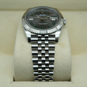 Rolex 126334 Datejust 41 Wimbledon on Jubilee view 3