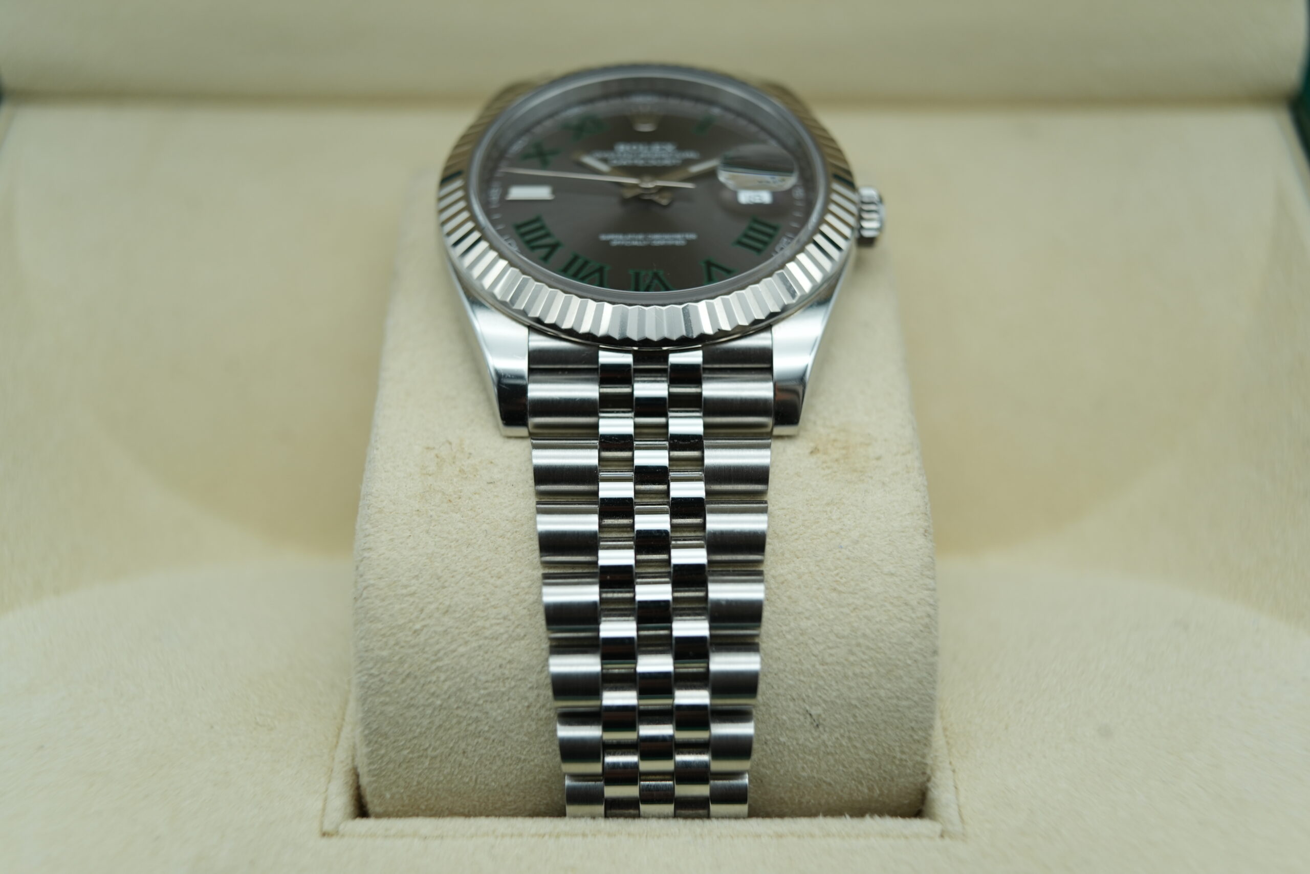 Rolex 126334 Datejust 41 Wimbledon on Jubilee
