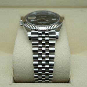 Rolex 126334 Datejust 41 Wimbledon on Jubilee view 4