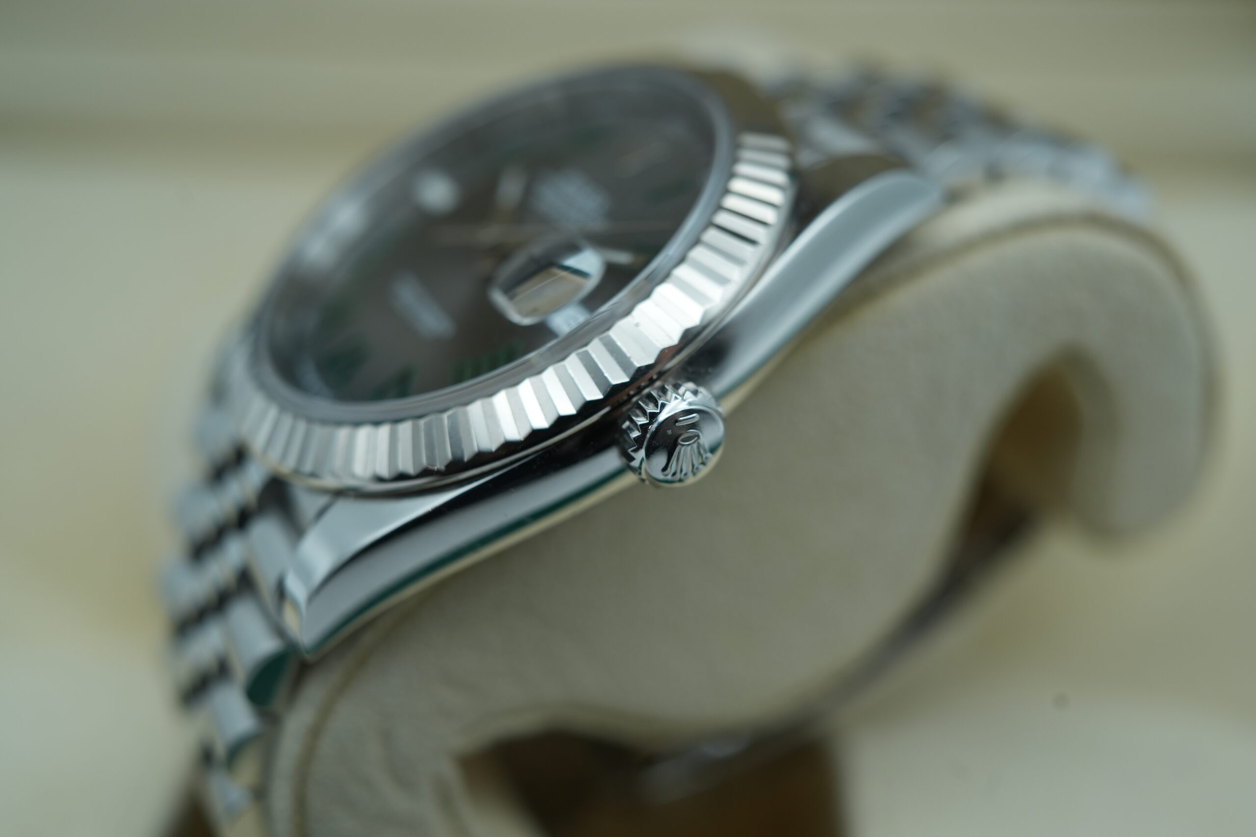Rolex 126334 Datejust 41 Wimbledon on Jubilee
