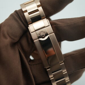 Rolex 126715CHNR Rose Gold GMT Master II Rootbeer view 7