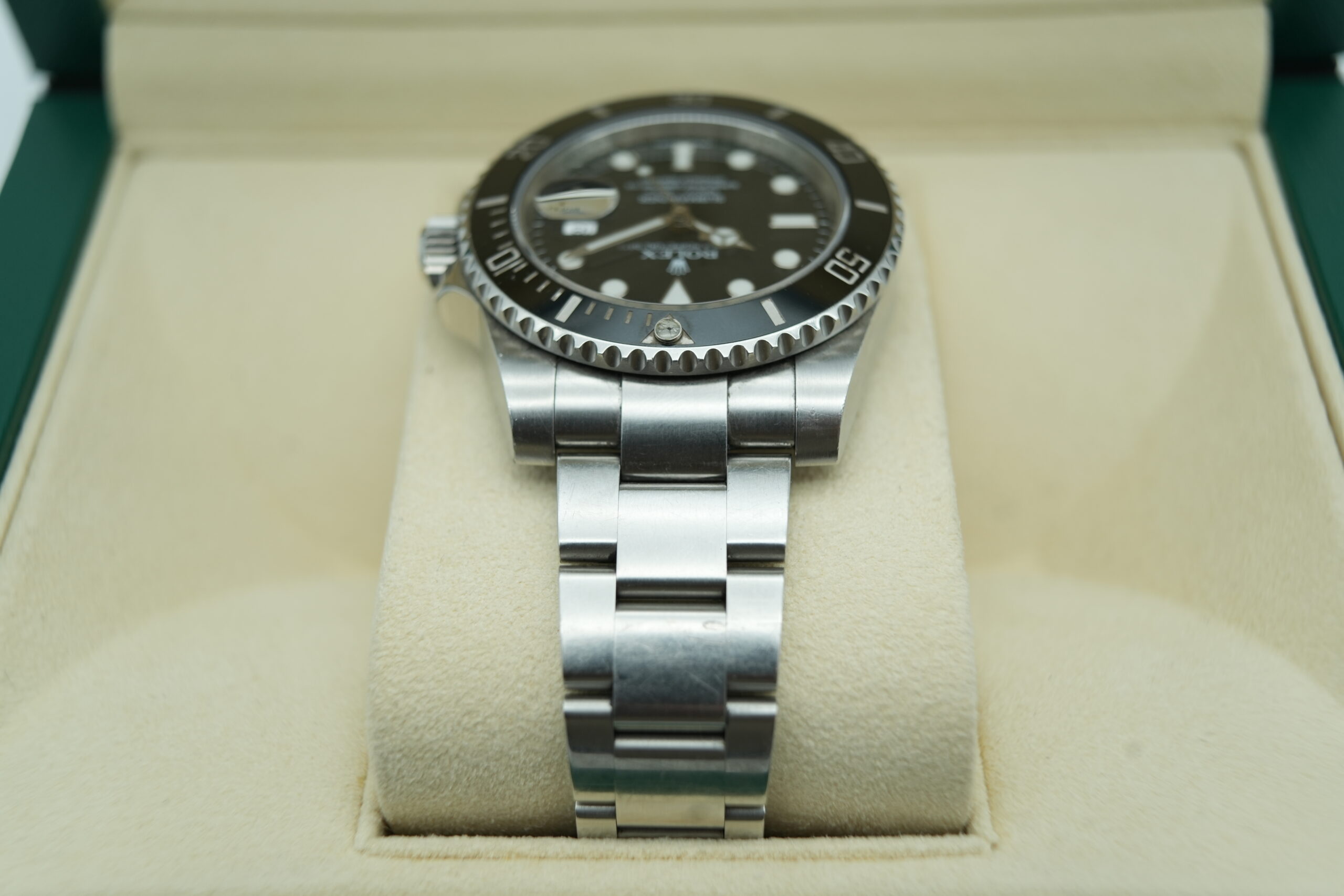 Rolex 116610LN Submariner Date