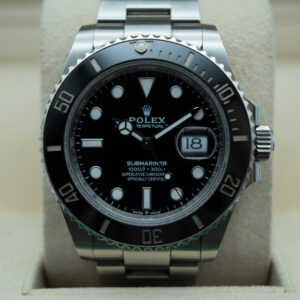 Rolex 126610LN Submariner Date view 2