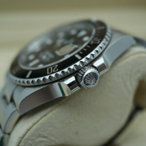 Rolex 126610LN Submariner Date view 5