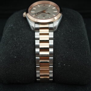 Omega 22020342006001 Seamaster Aqua Terra 150M view 4