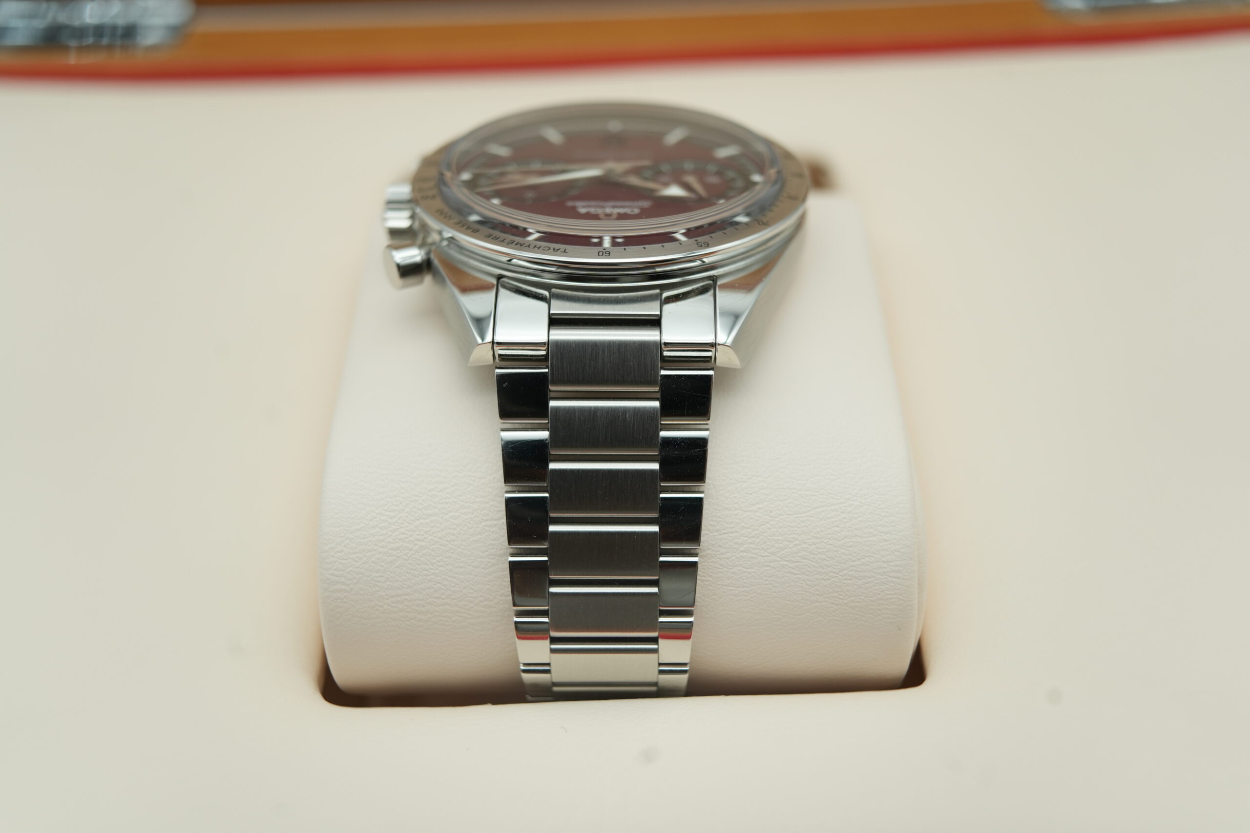 Omega 33210415111001 Speedmaster '57  Burgundy