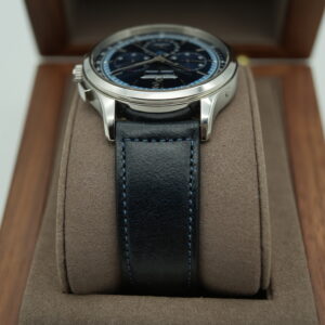 Jaeger-LeCoultre Q4138180 Master Control Chronograph Calendar view 4